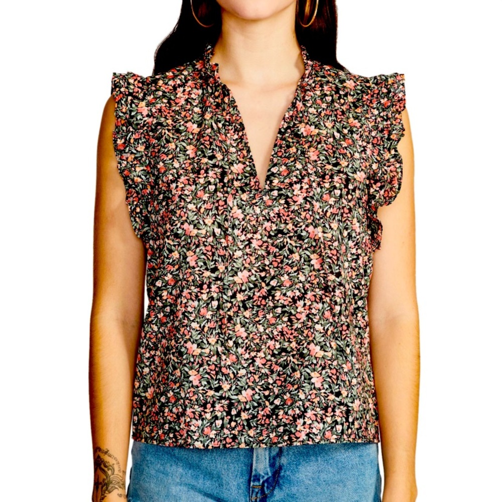 Floral blouse with ruffled shoulders size L